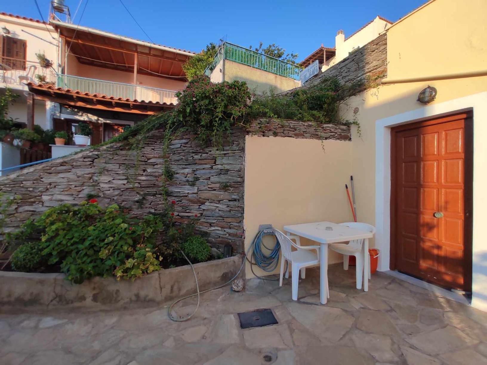 Politis Sudios Apartment Batsi  Exterior photo